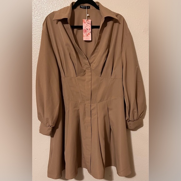 NWT MOD Plus Drop Shoulder Fold Pleated Detail Dress - size 1X color Khaki - Picture 2 of 7